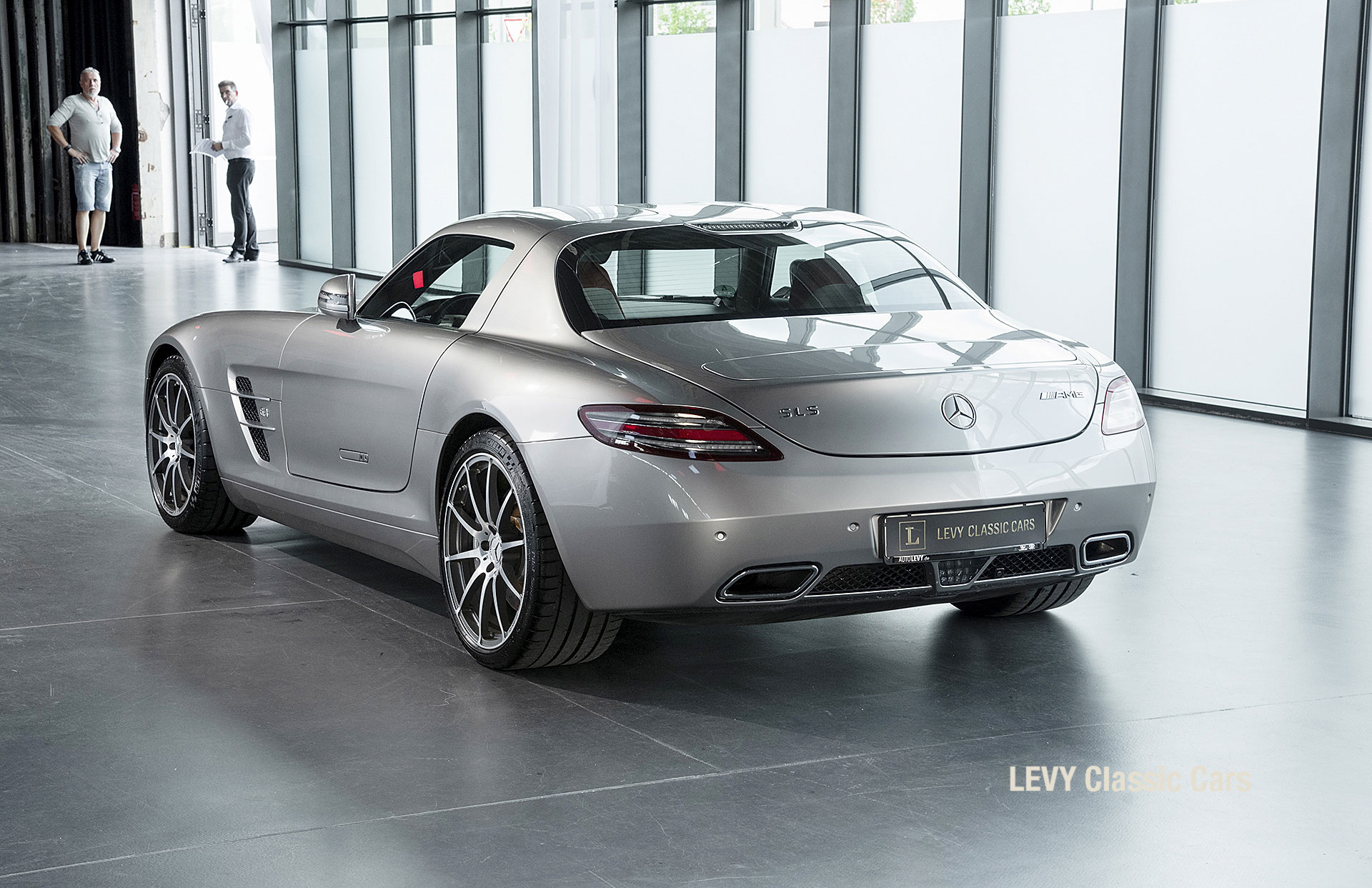 MB SLS AMG 6,3 Coupe 05633 052