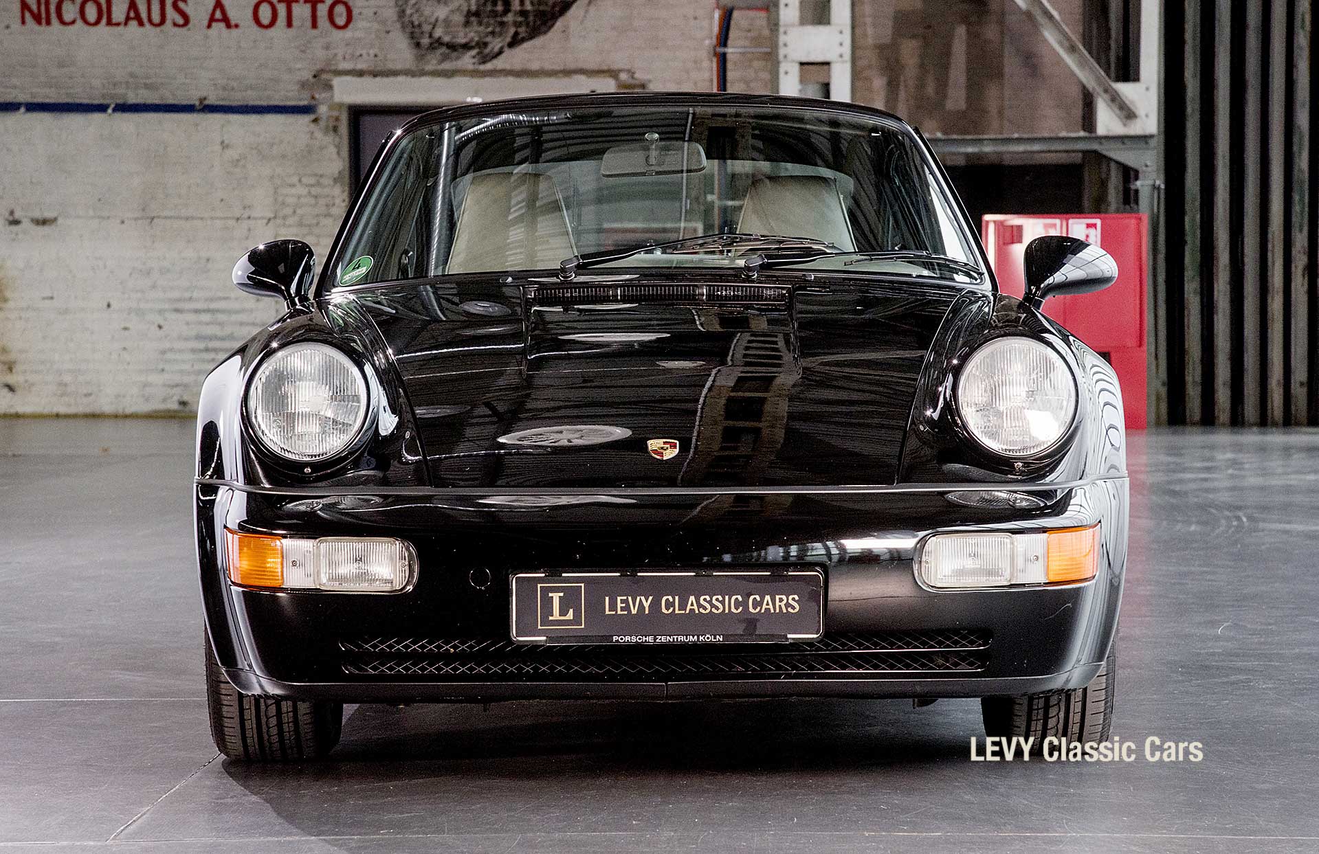 Porsche Turbo 72200 schwarz 41