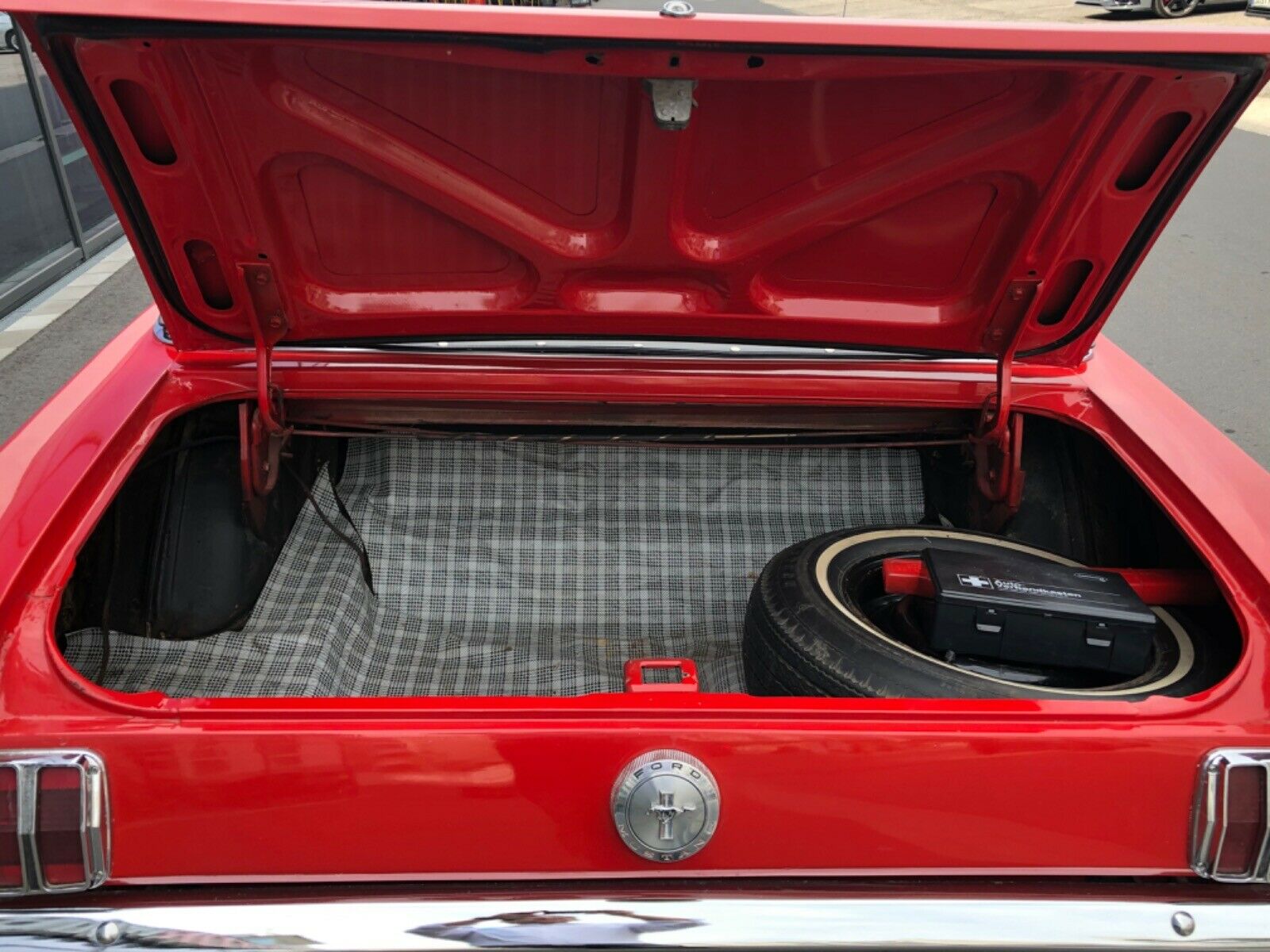 Mustang Kofferraumdeckel, Gebrauchte Autoteile günstig