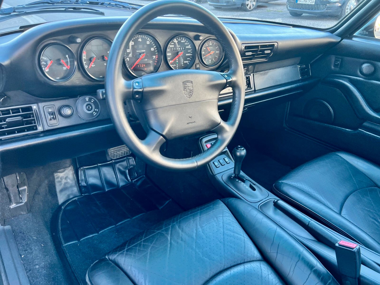 CC13700-11